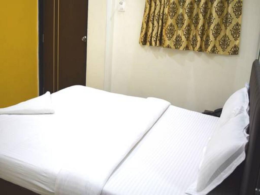 Hotel Apex Executive Mumbai Room photo